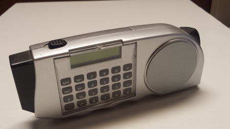 Sv�tilna + svinovac� metr + kalkula�ka